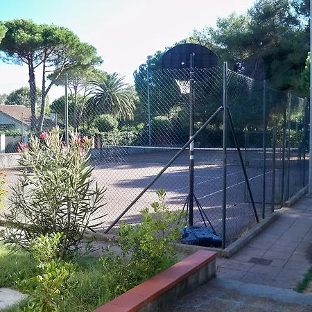 Aparthotel Airone 2*
