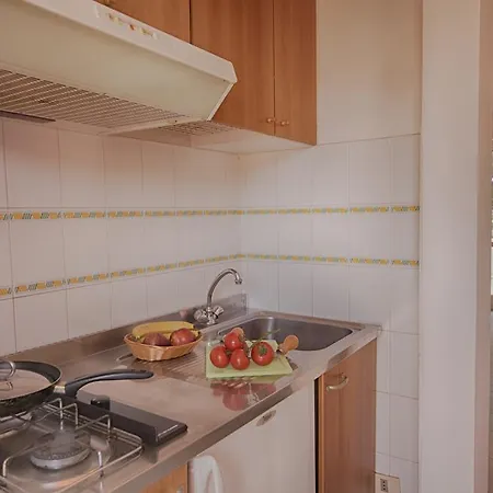 Apart-hotel Airone 3*