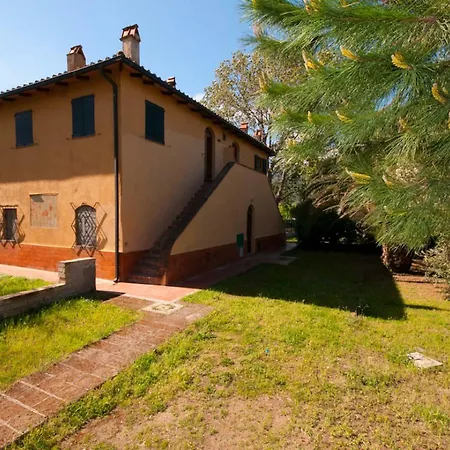 Airone Aparthotel 2*